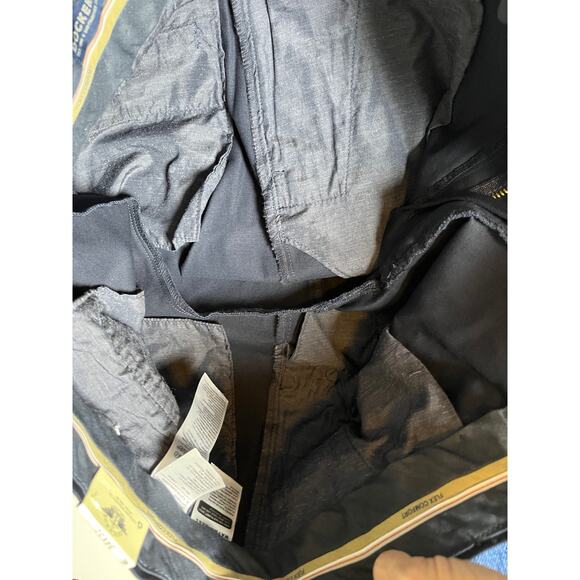 Dockers ‎ Signature Relaxed Fit Khaki Pants 34x32 Navy Stretch NWT - Picture 3 of 9